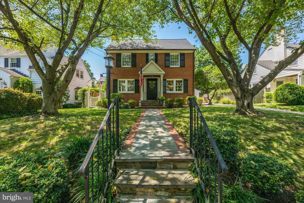 7816 STRATFORD ROAD