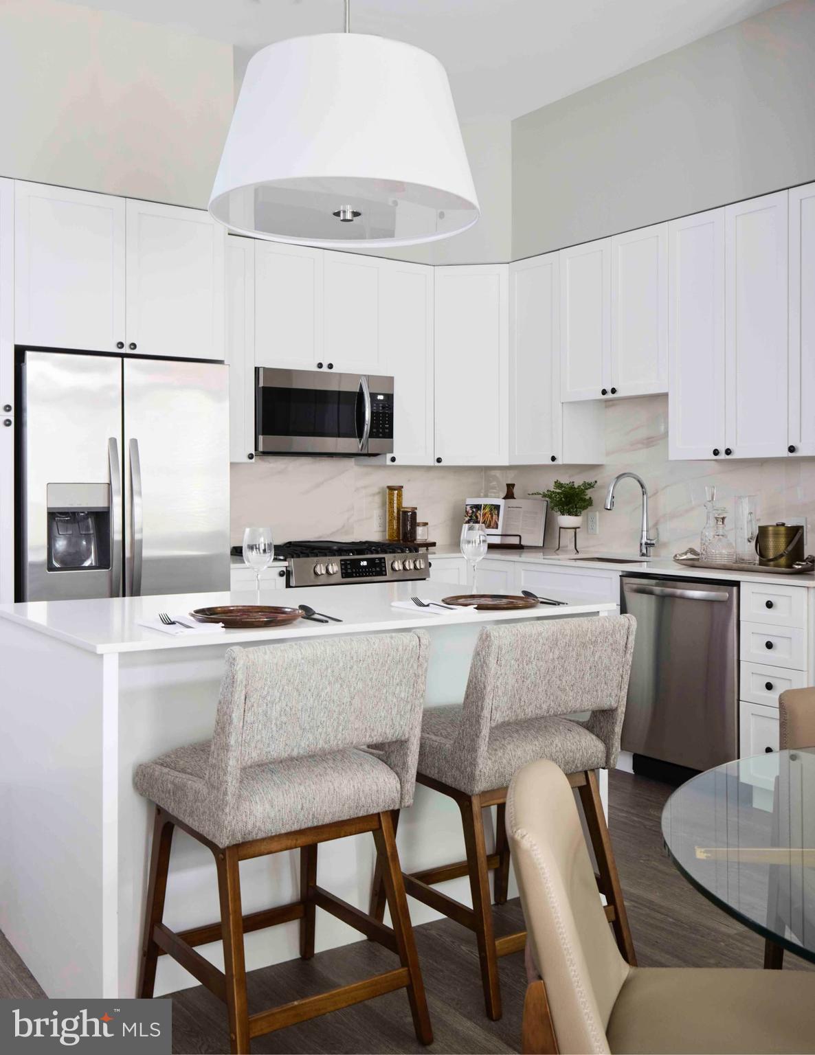 8525 CHEVY CHASE LAKE TERRACE 548/BARRETT/VARIES