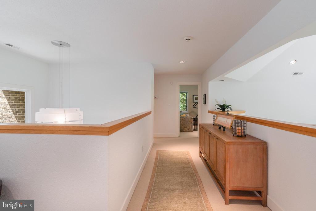 9125 VENDOME DRIVE