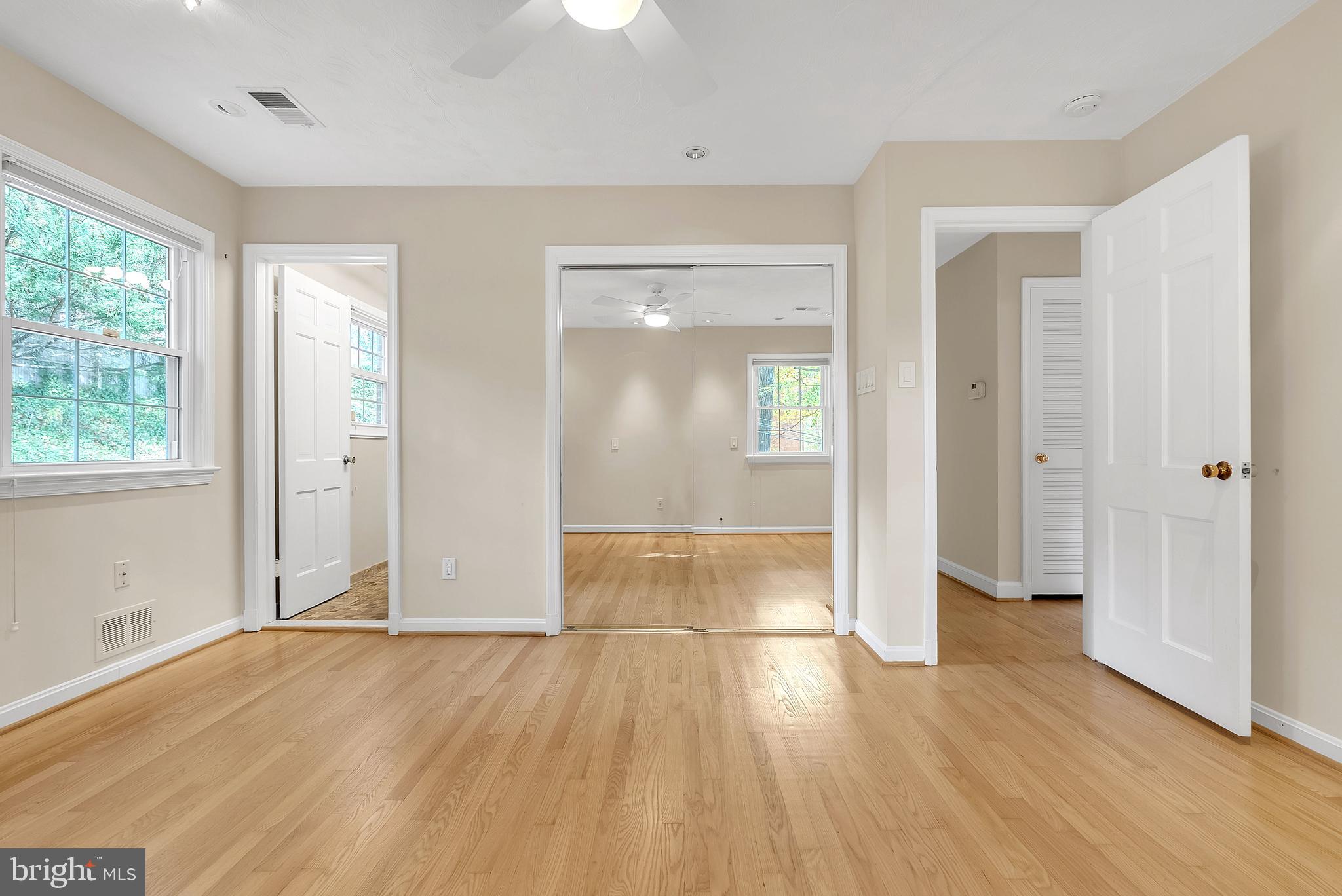 2124 EDGEWATER PARKWAY