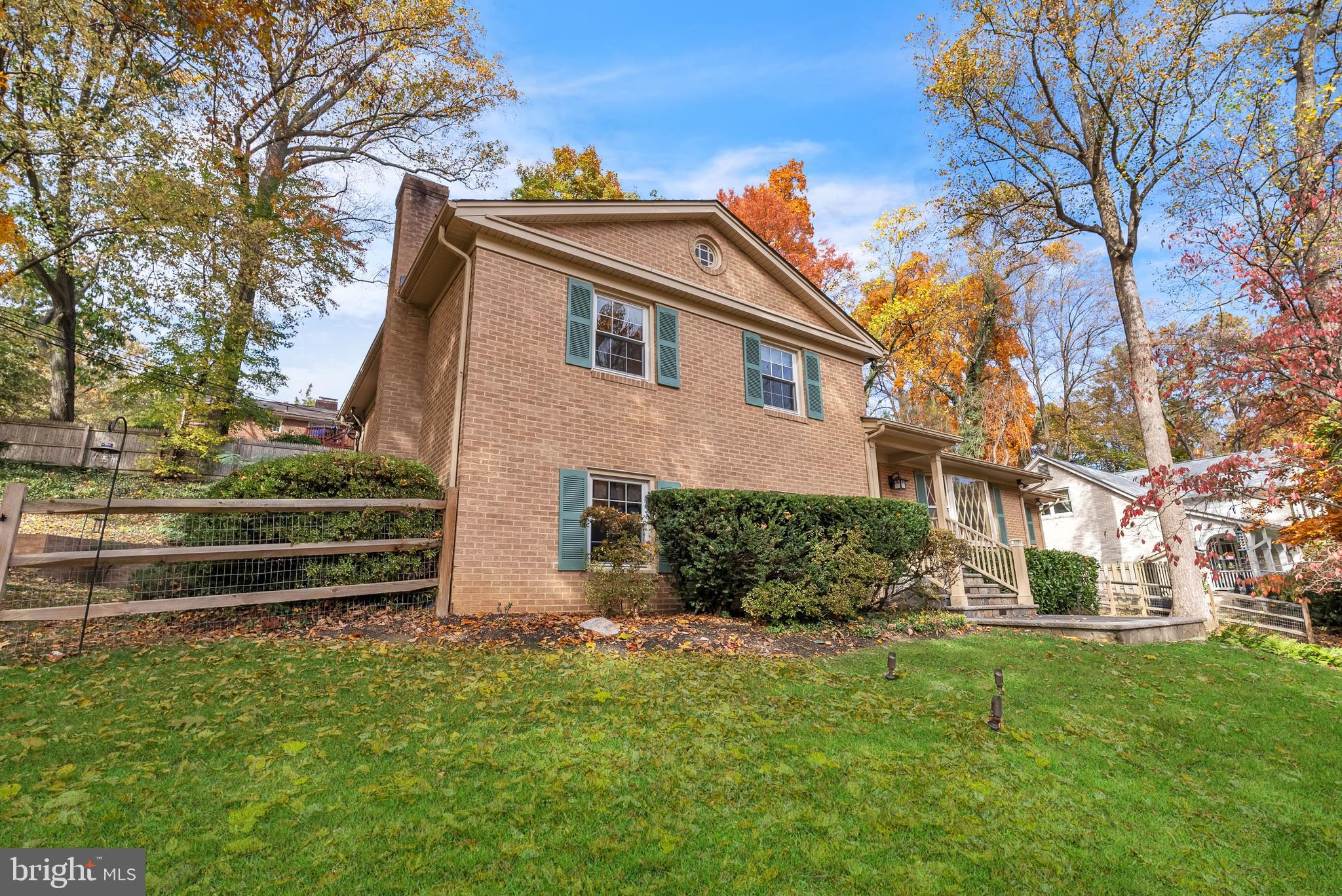 2124 EDGEWATER PARKWAY