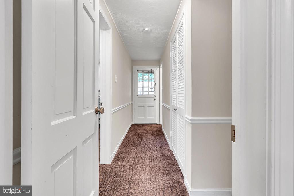 2124 EDGEWATER PARKWAY