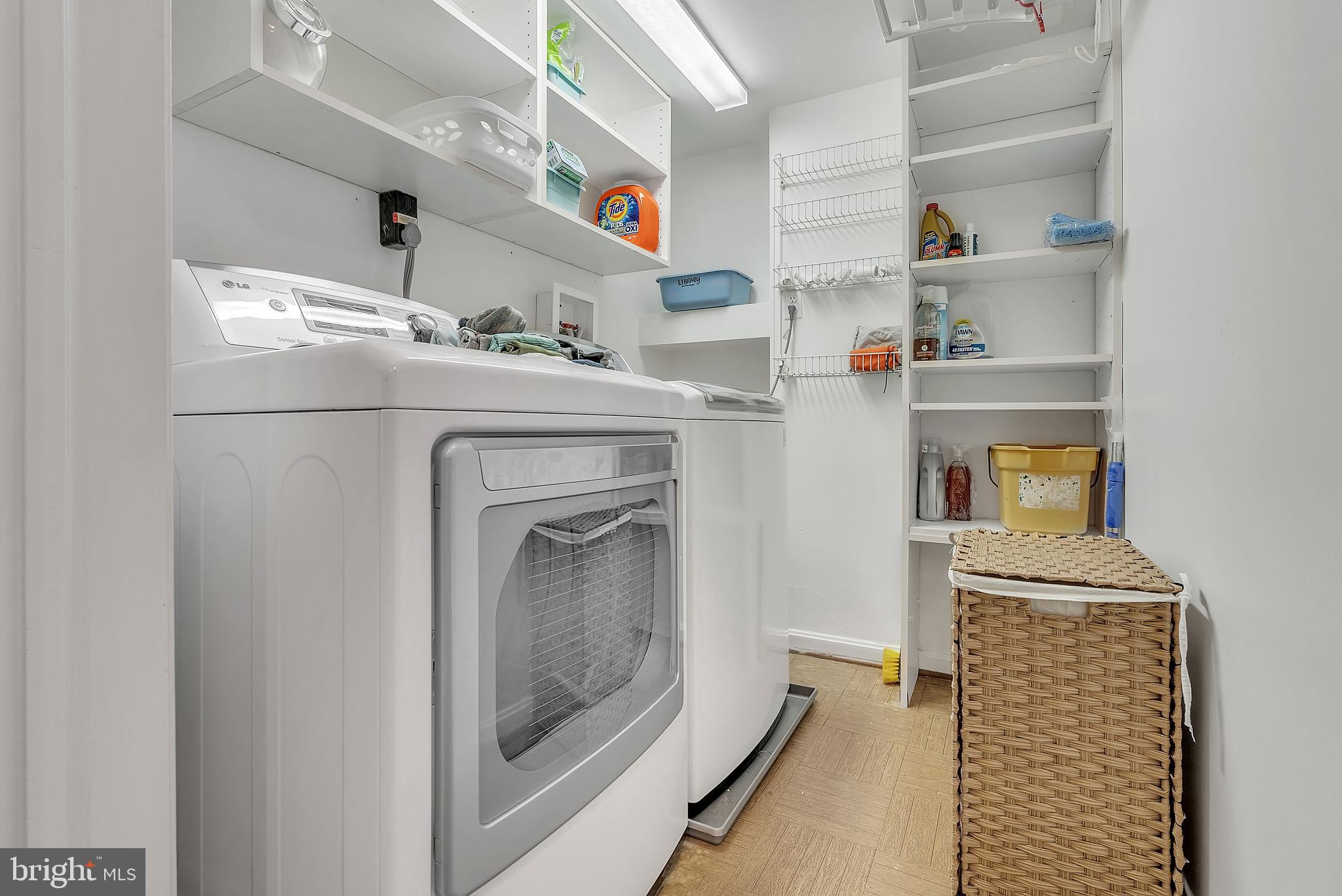 2124 EDGEWATER PARKWAY