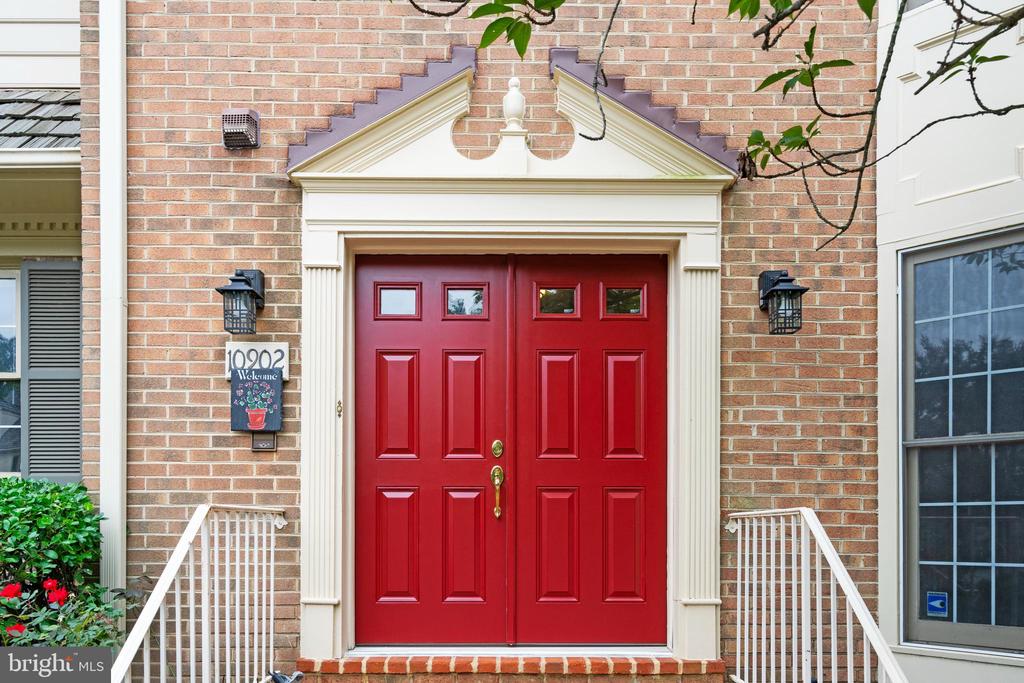 10902 BREWER HOUSE ROAD