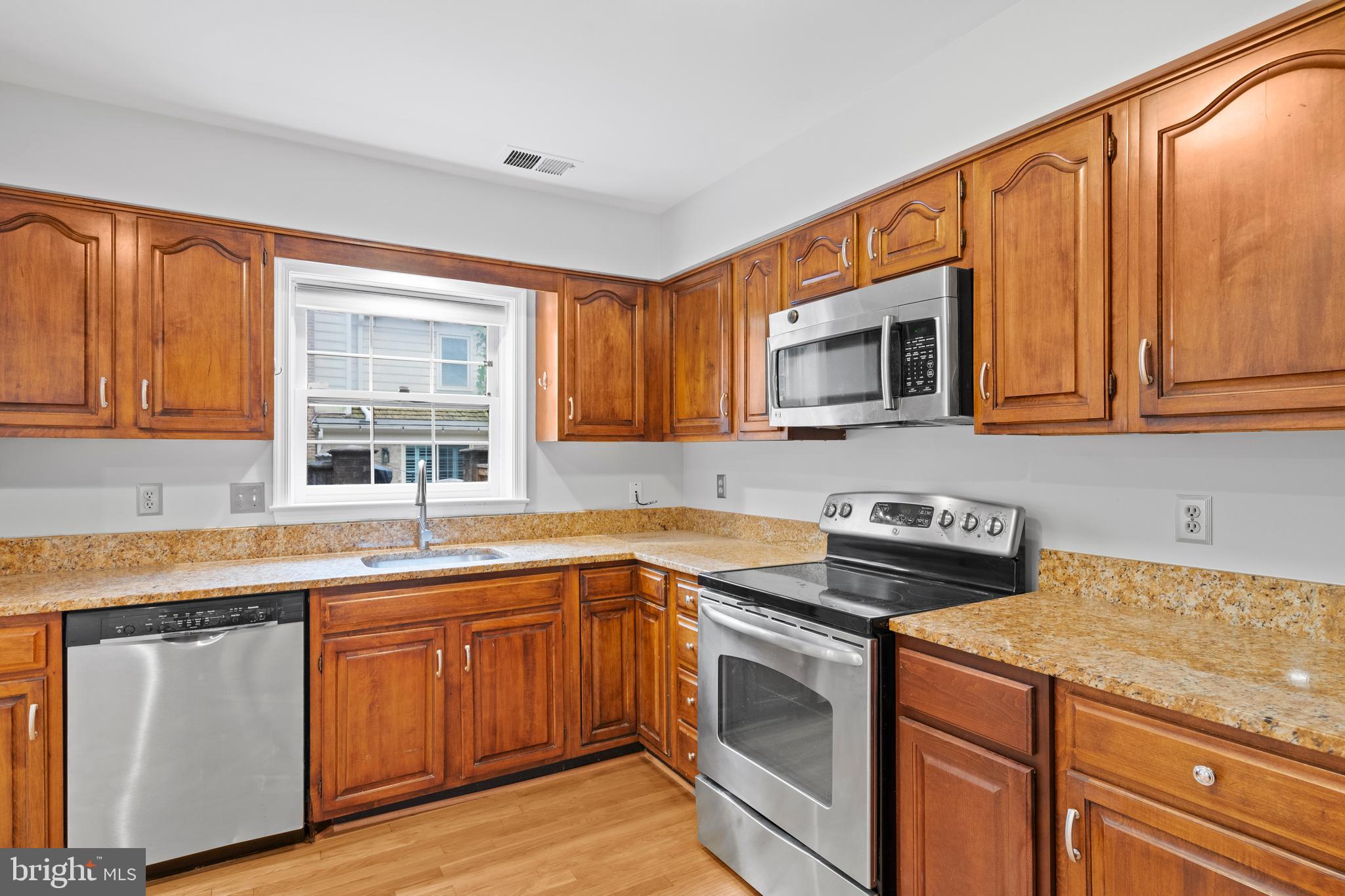 10902 BREWER HOUSE ROAD