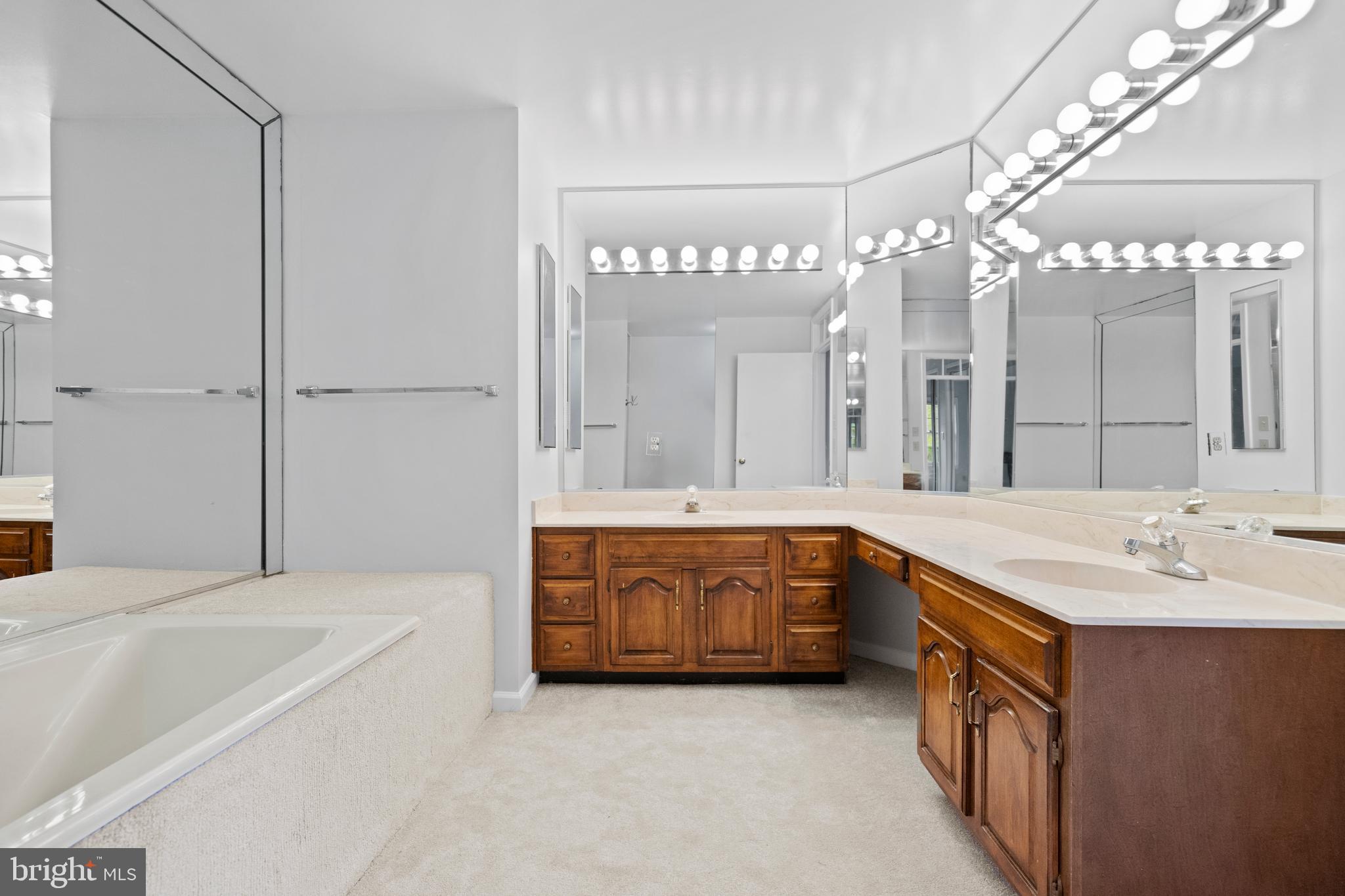 10902 BREWER HOUSE ROAD