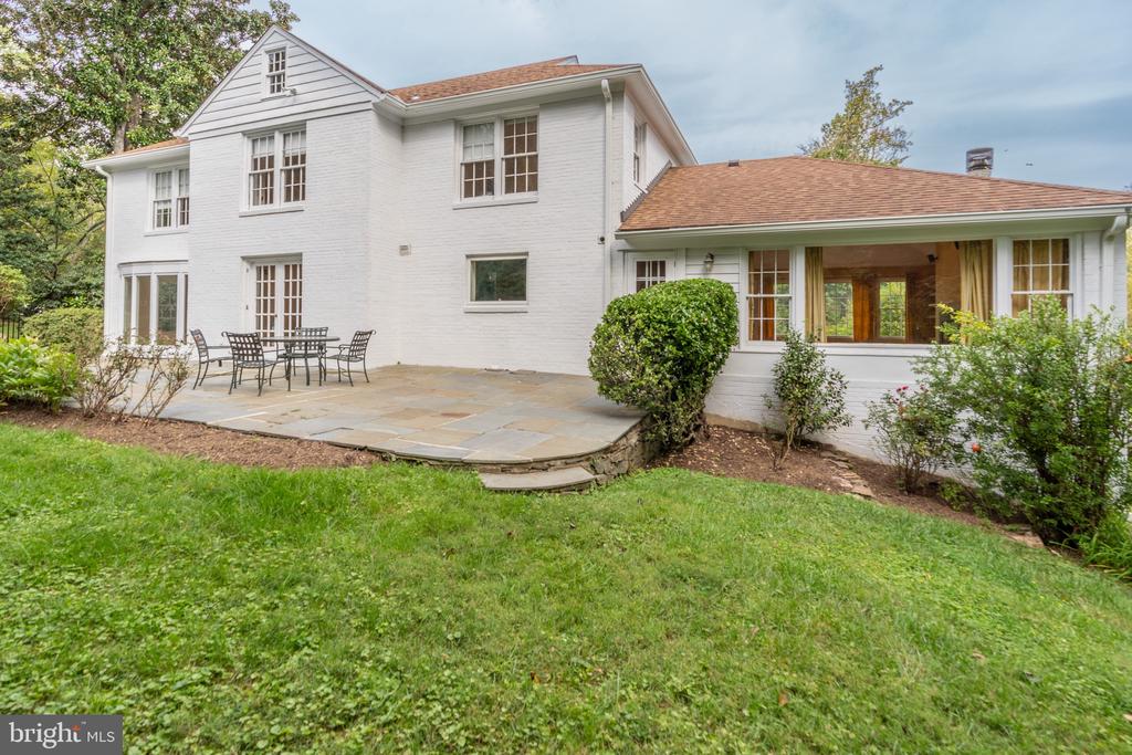5510 PEMBROKE ROAD