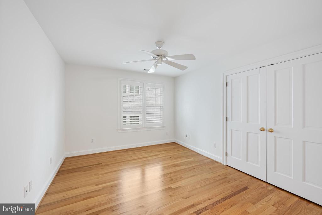 7102 EXETER ROAD