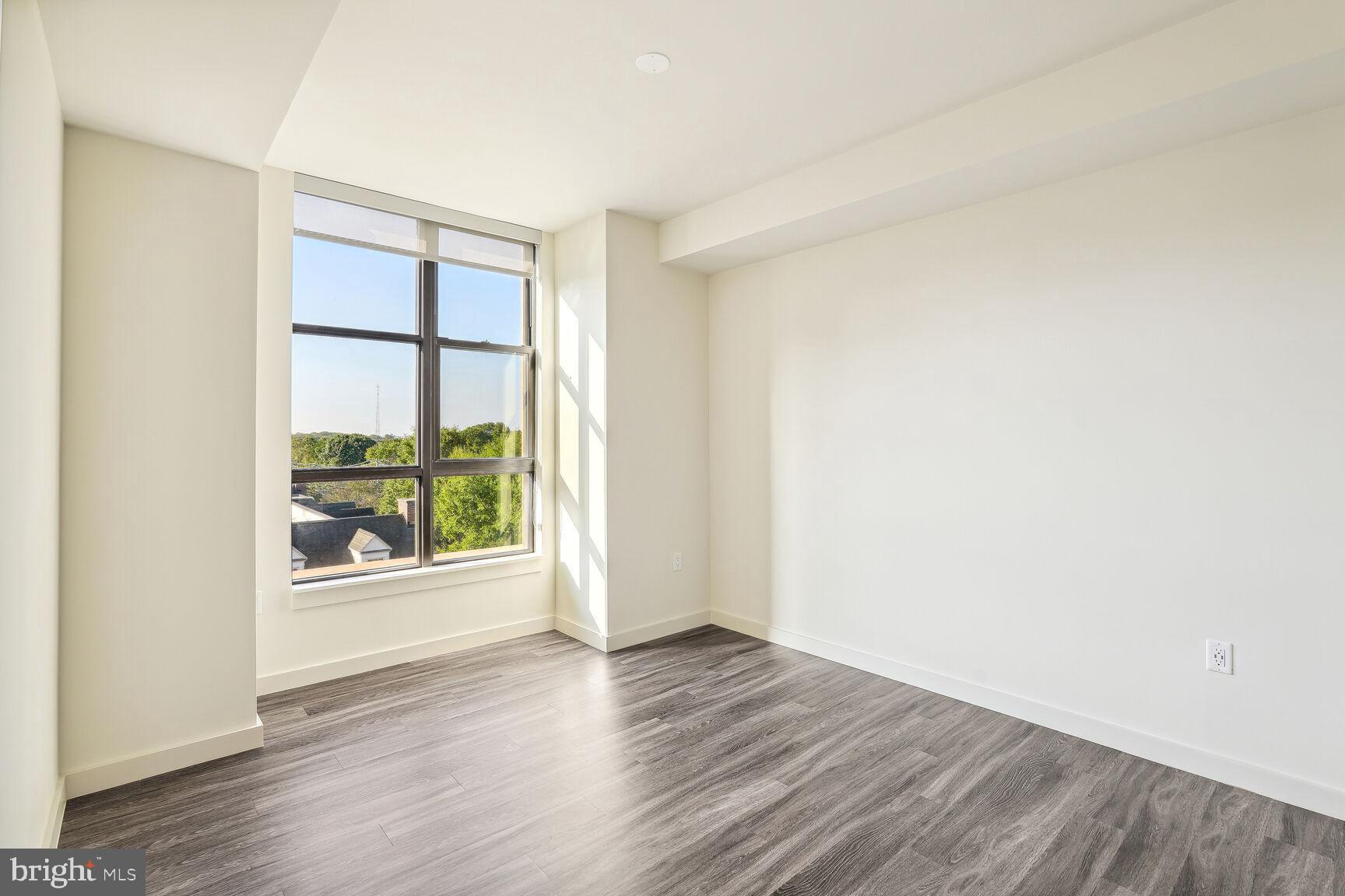 4900 MOORLAND LANE PH 503