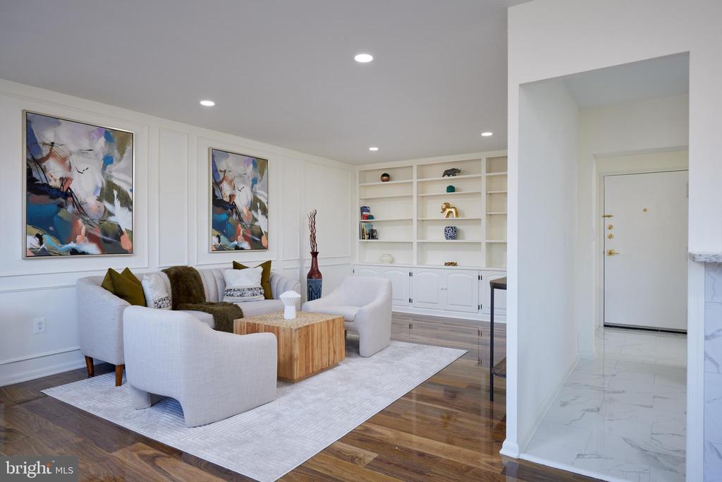 4720 CHEVY CHASE DRIVE 306