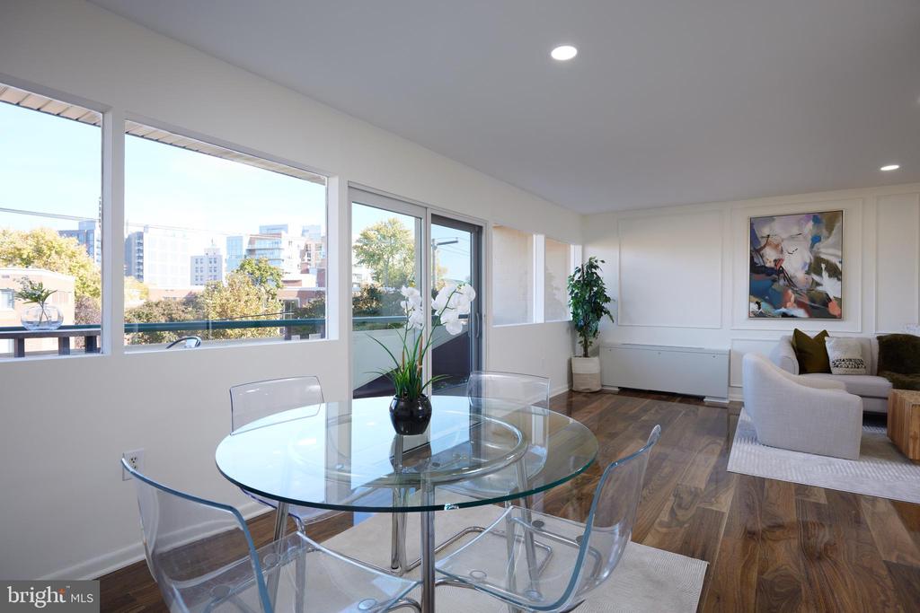 4720 CHEVY CHASE DRIVE 306