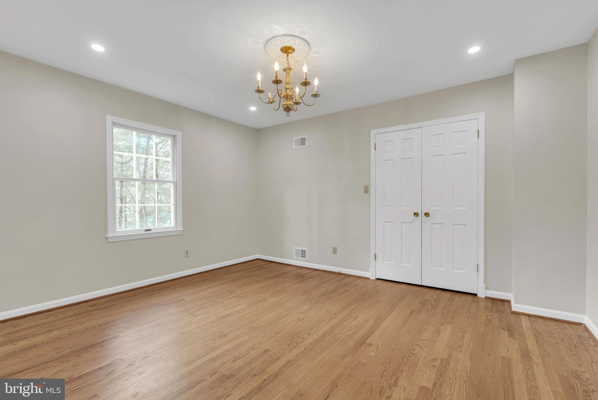 8616 CHATEAU DRIVE