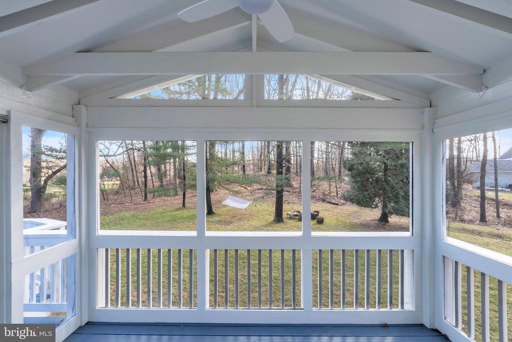 8616 CHATEAU DRIVE
