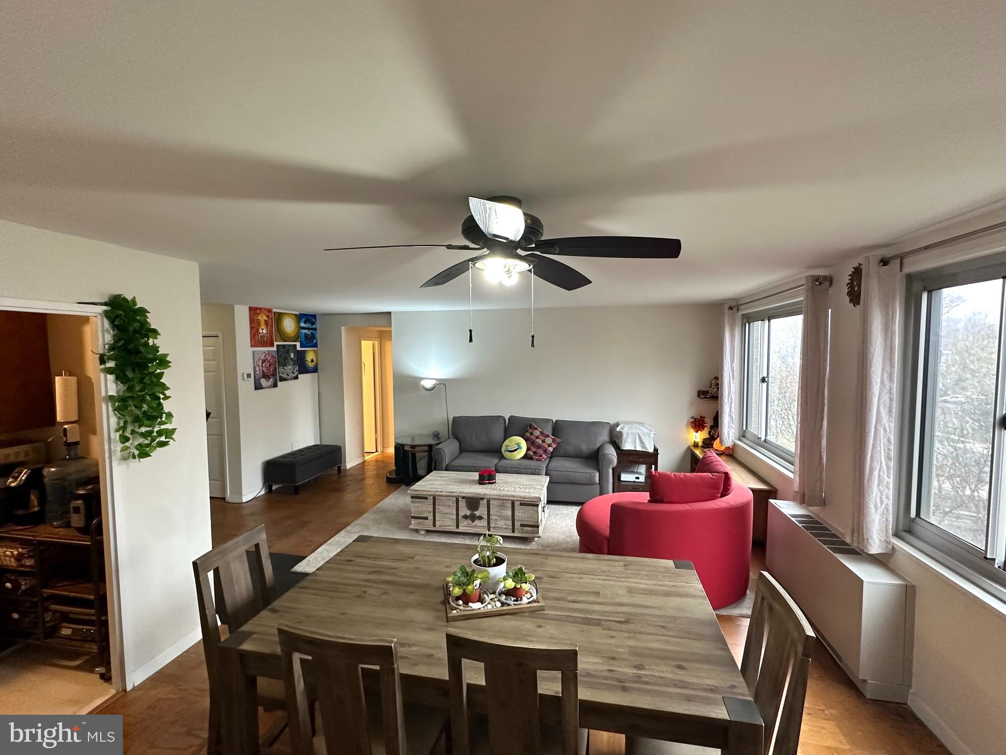 1900 LYTTONSVILLE ROAD 717