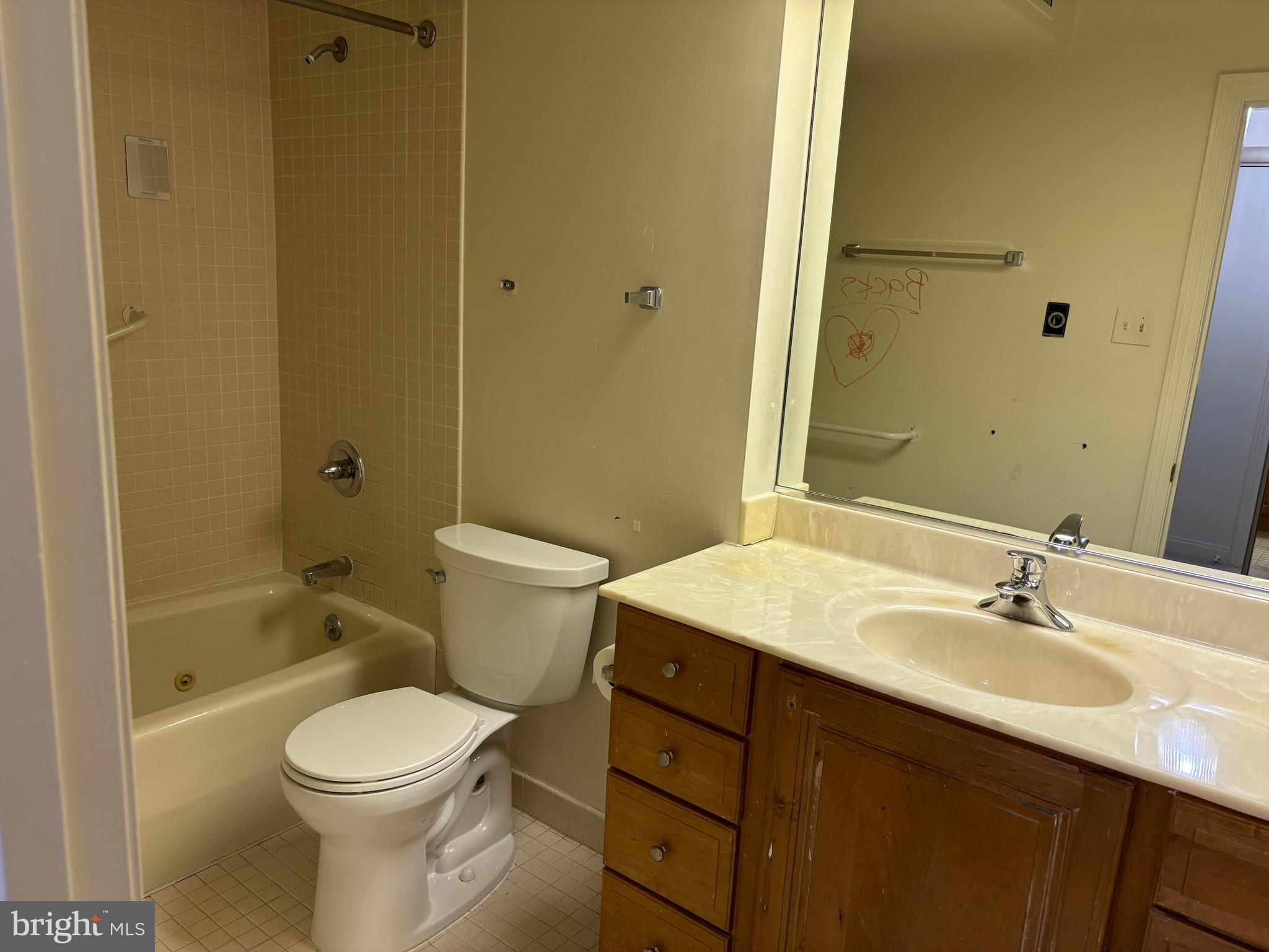 4550 N PARK AVENUE 707