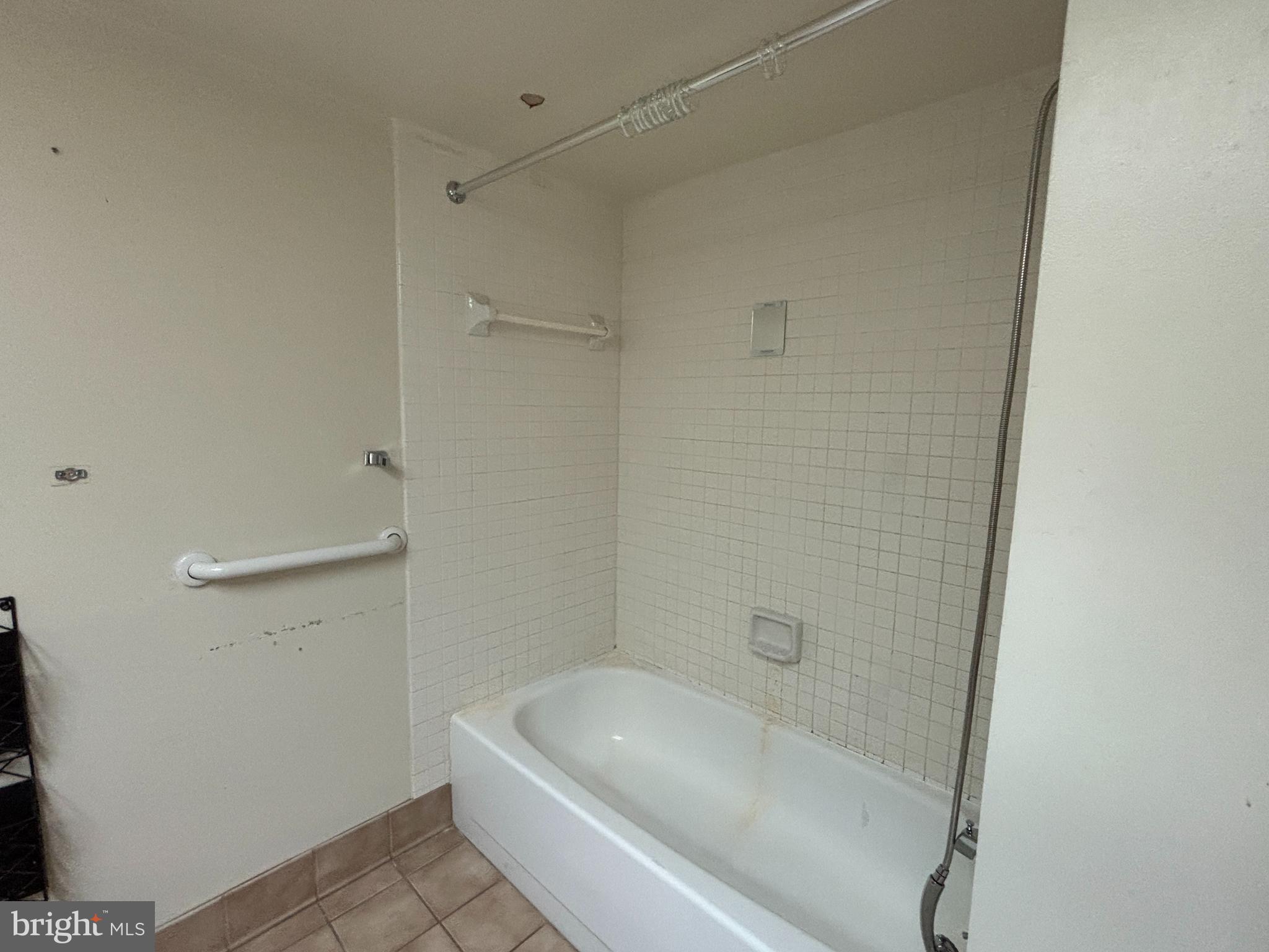 4550 N PARK AVENUE 707