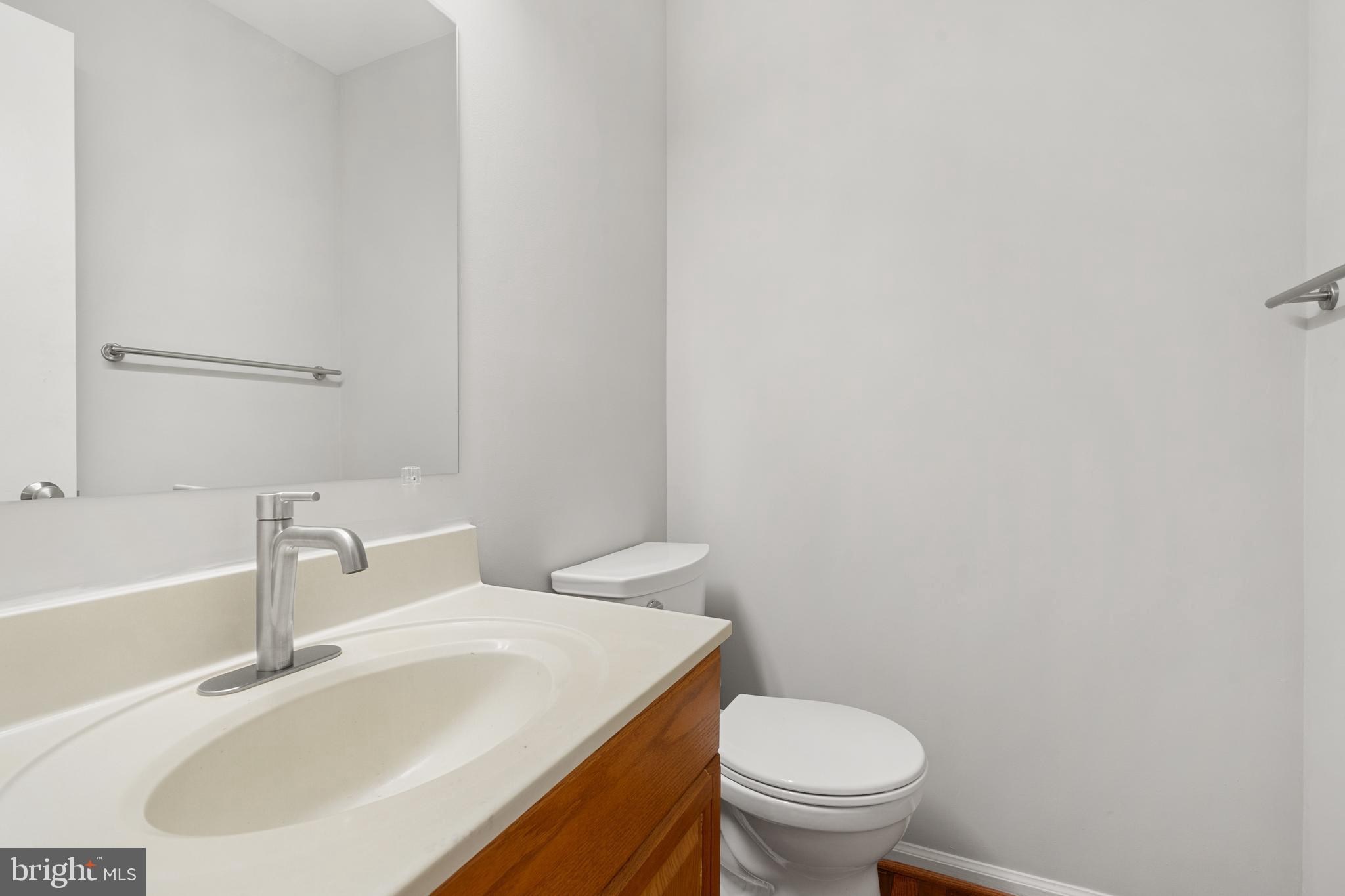 6426 NEEDLE LEAF DRIVE