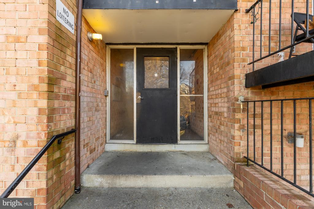 20 RITCHIE AVENUE