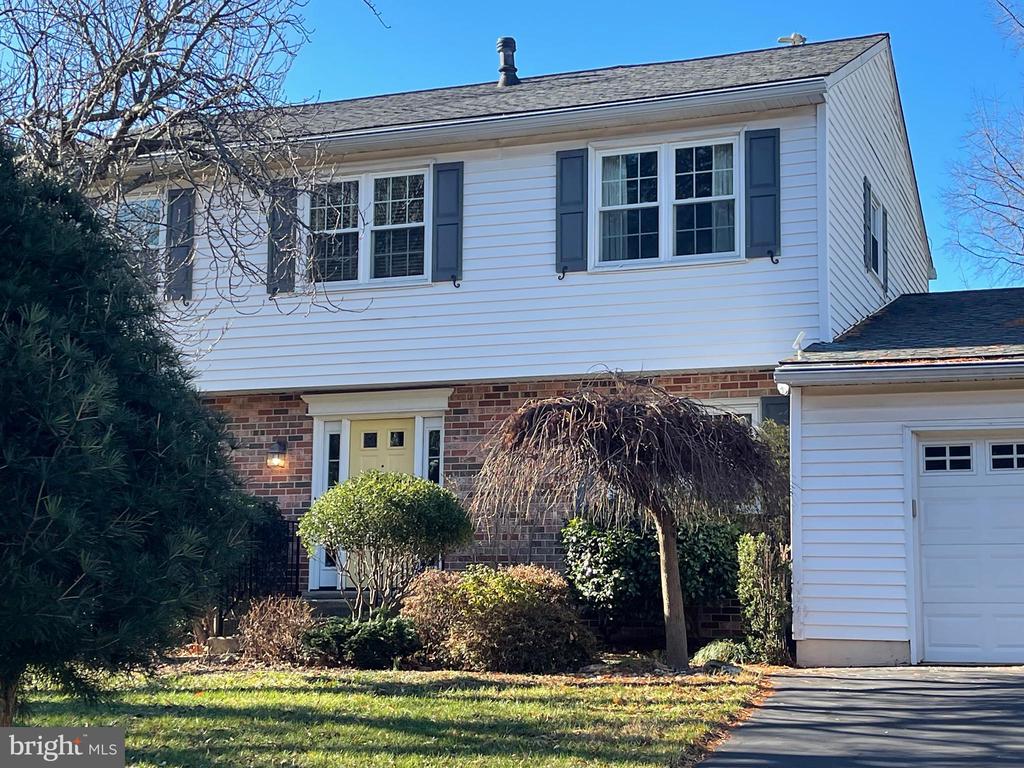 17224 BLOSSOM VIEW DRIVE