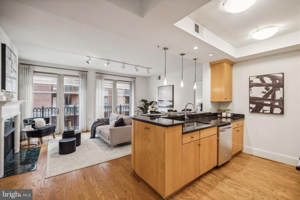 4821 MONTGOMERY LANE 404