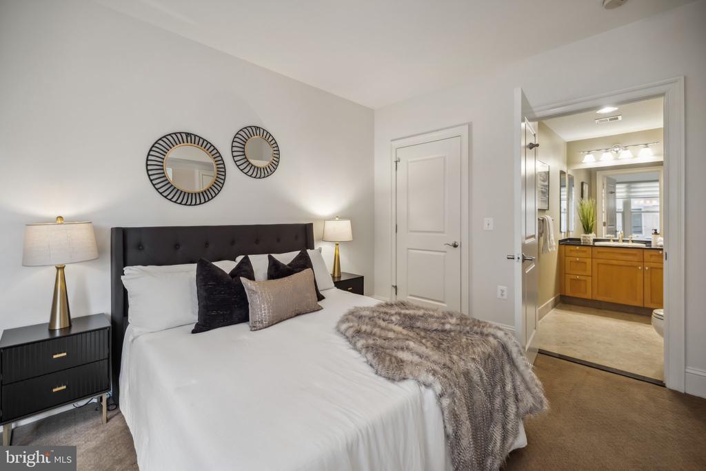 4821 MONTGOMERY LANE 404