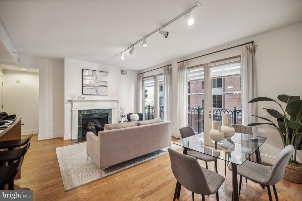 4821 MONTGOMERY LANE 404