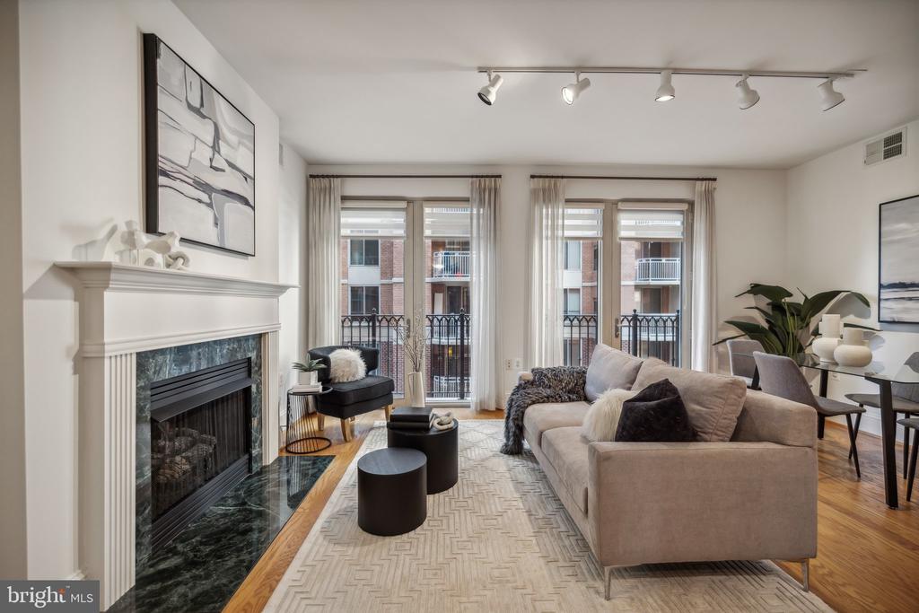 4821 MONTGOMERY LANE 404