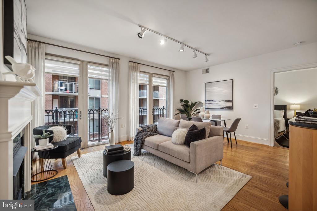 4821 MONTGOMERY LANE 404