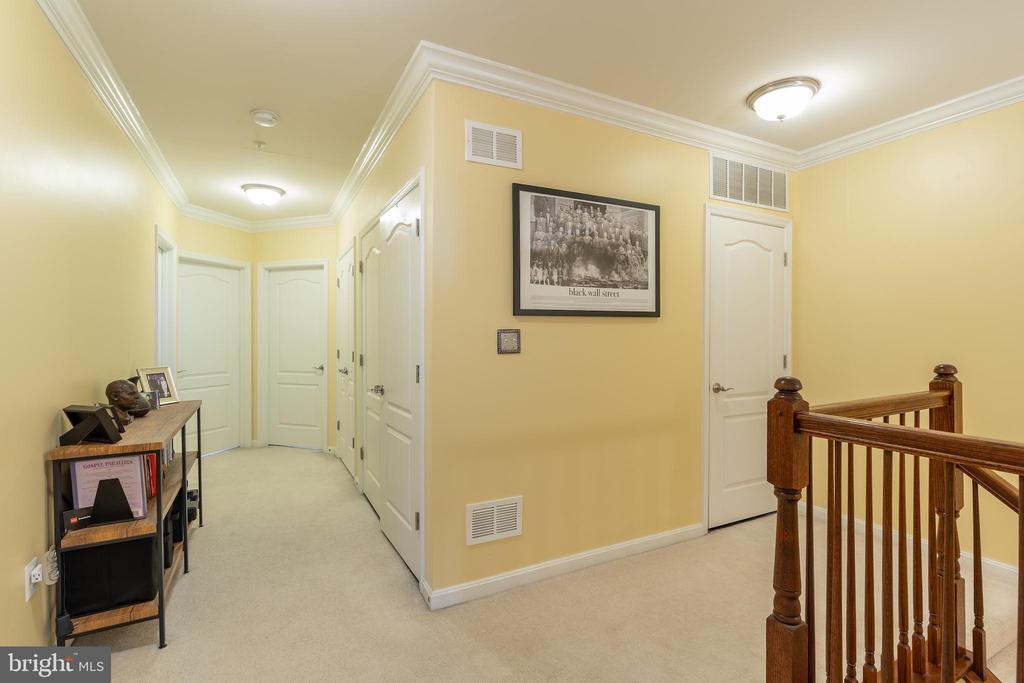 22936 NEWCUT ROAD 2282