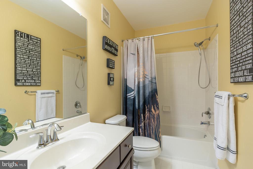 22936 NEWCUT ROAD 2282