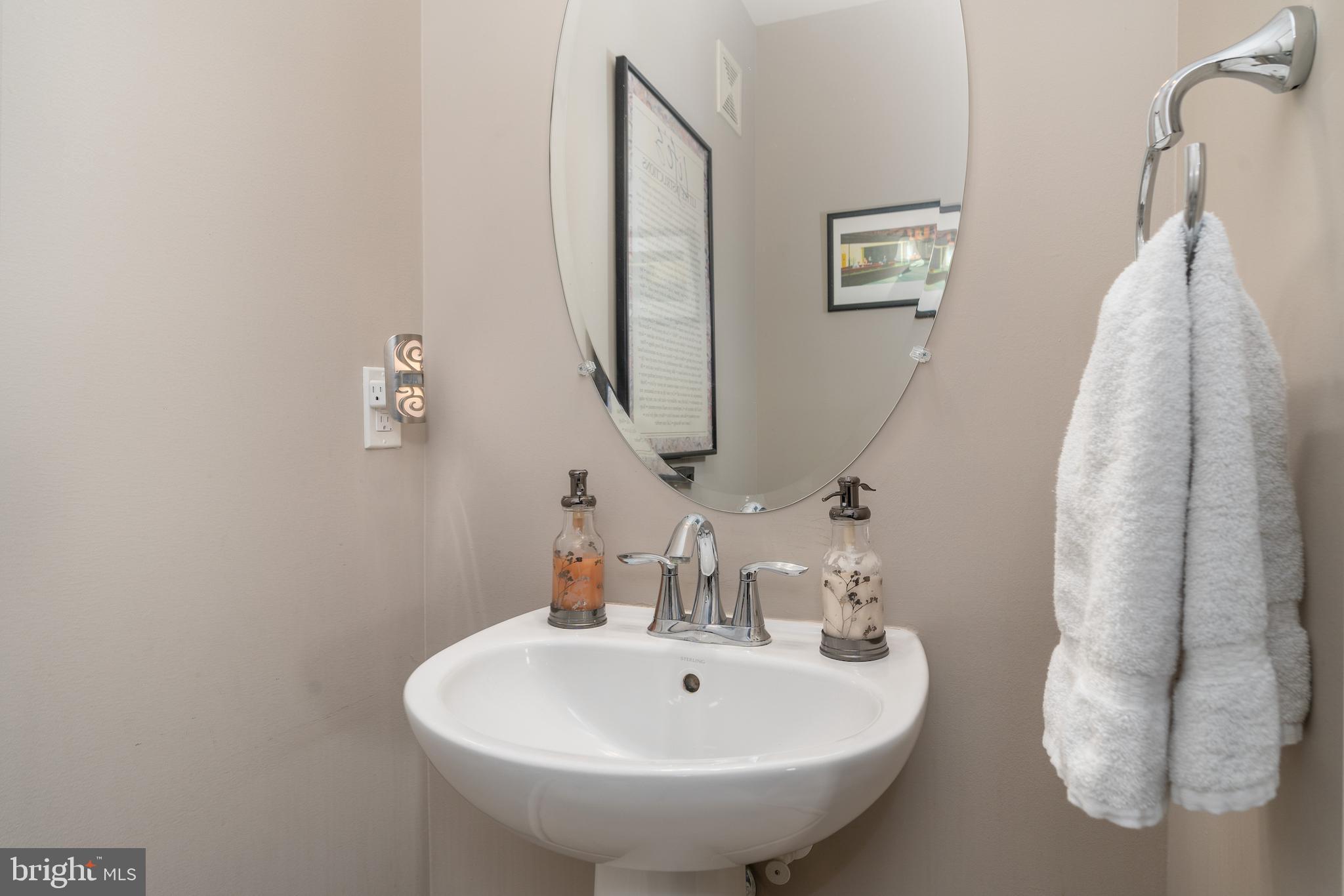 22936 NEWCUT ROAD 2282