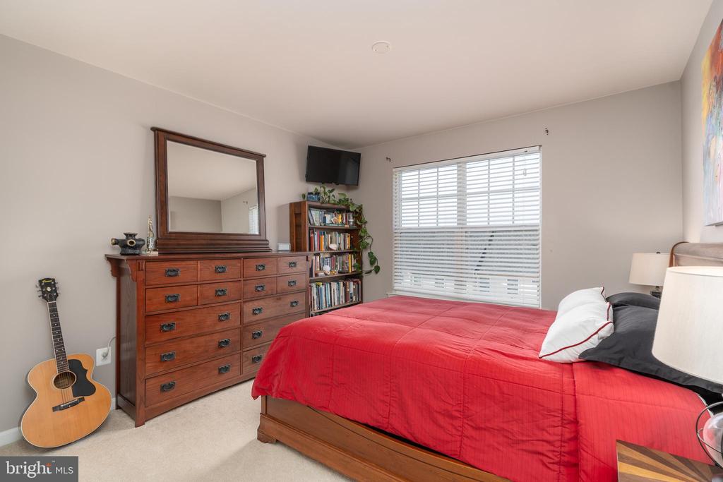 22936 NEWCUT ROAD 2282