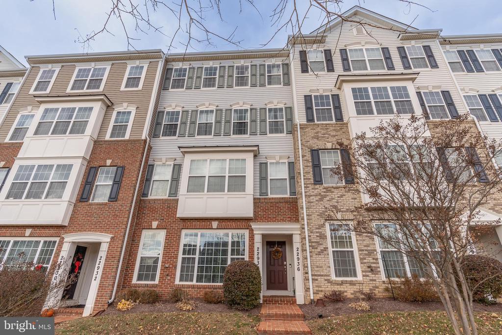 22936 NEWCUT ROAD 2282