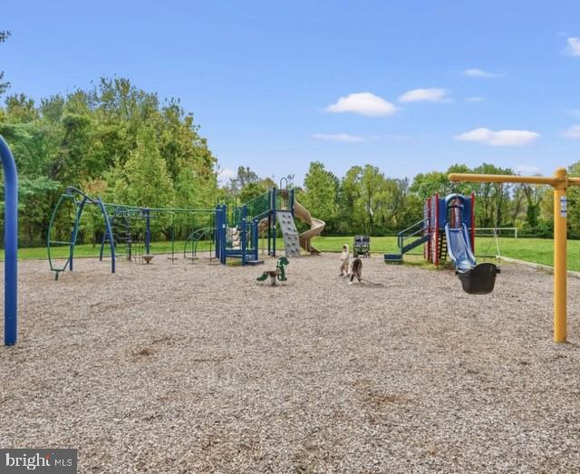 5048 BRADLEY BOULEVARD 5