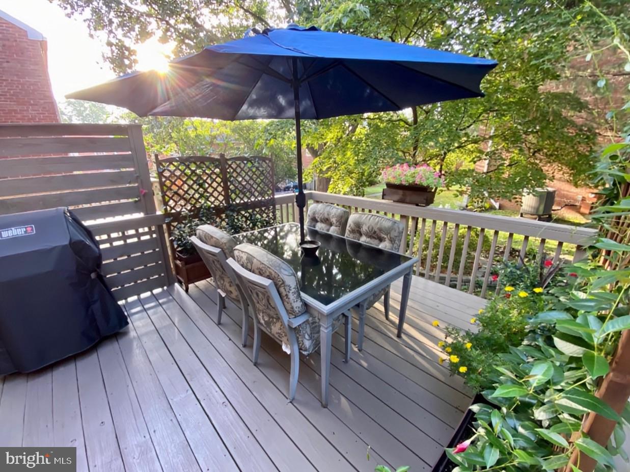 5048 BRADLEY BOULEVARD 5