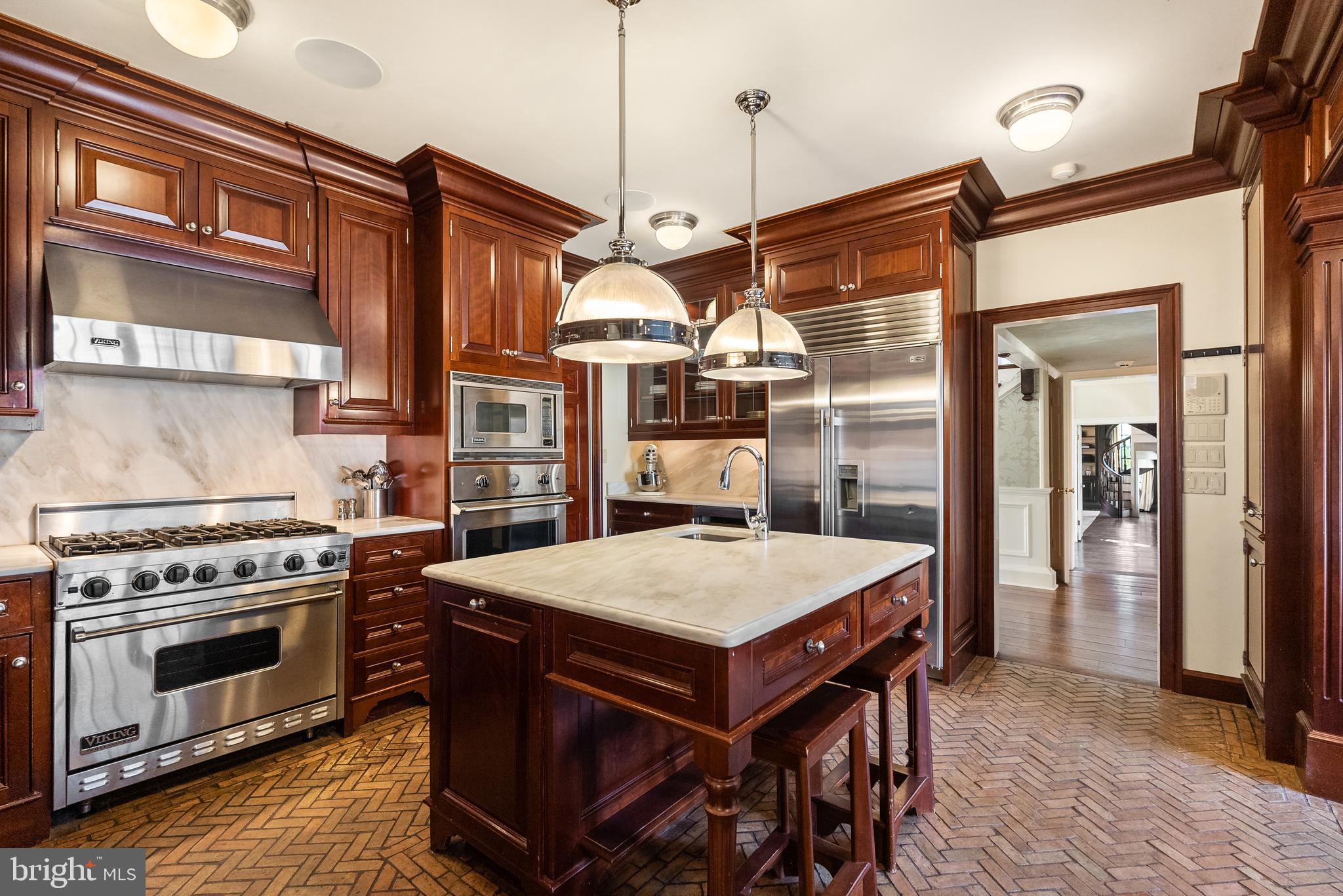 11804 PINEY GLEN LANE