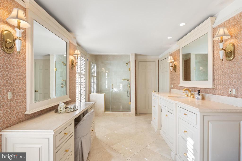 11804 PINEY GLEN LANE