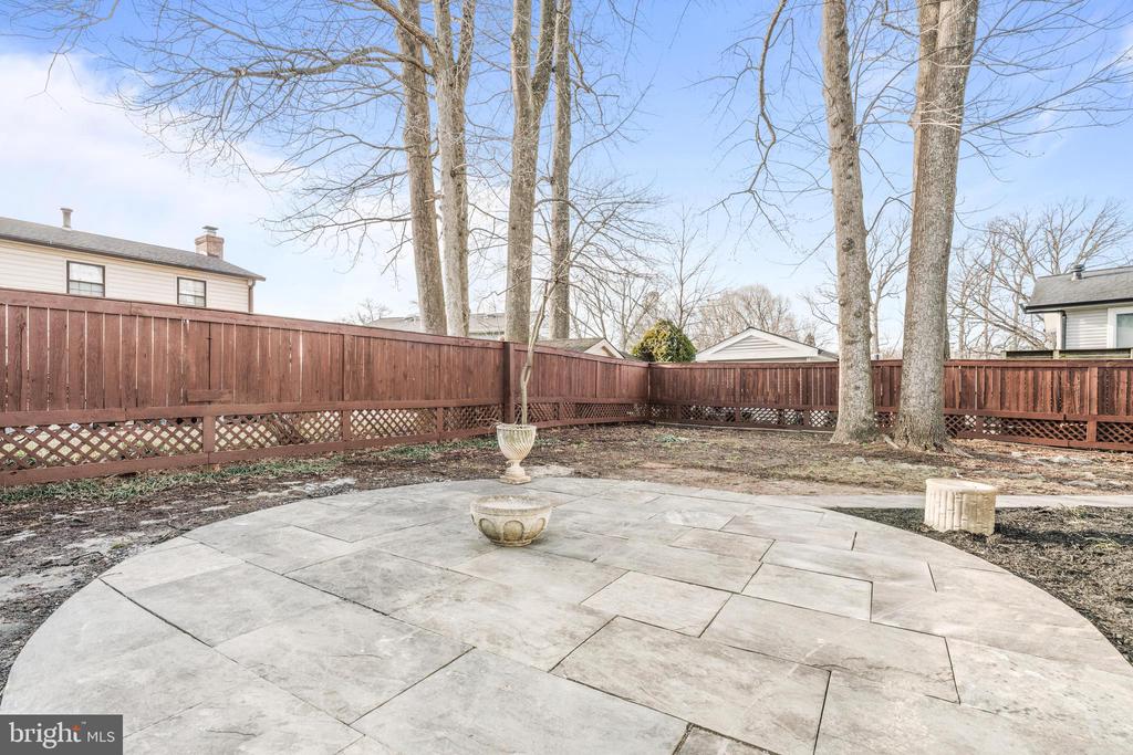 1503 CRESTLINE ROAD