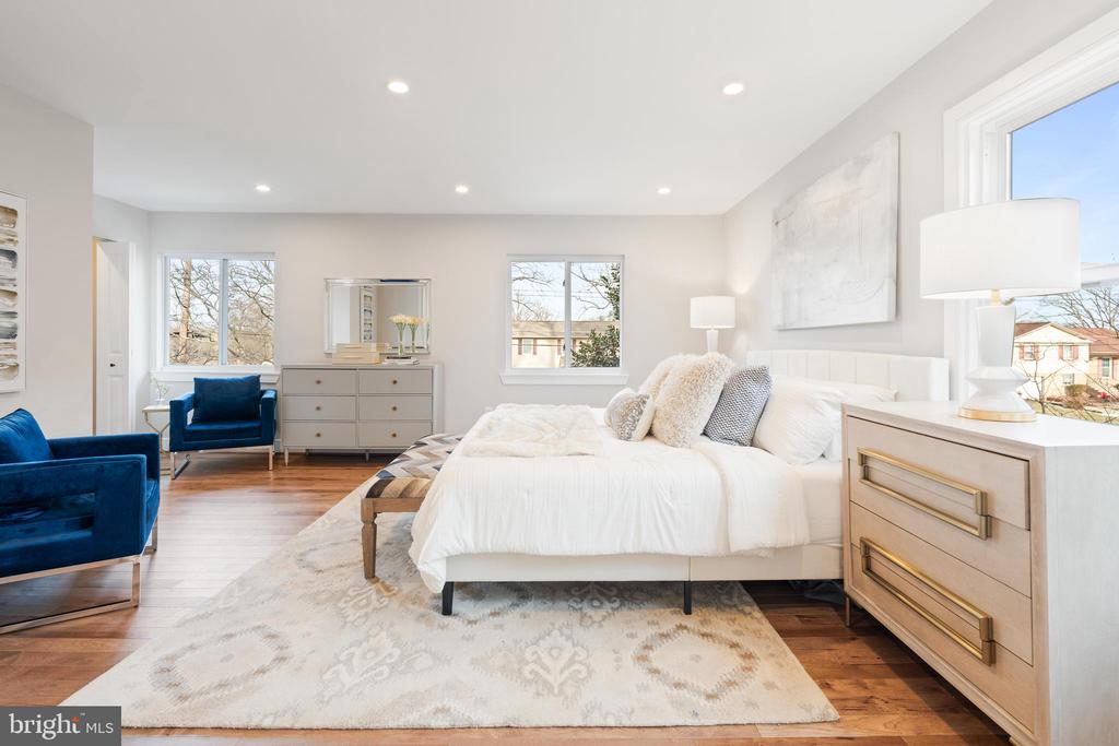 1503 CRESTLINE ROAD