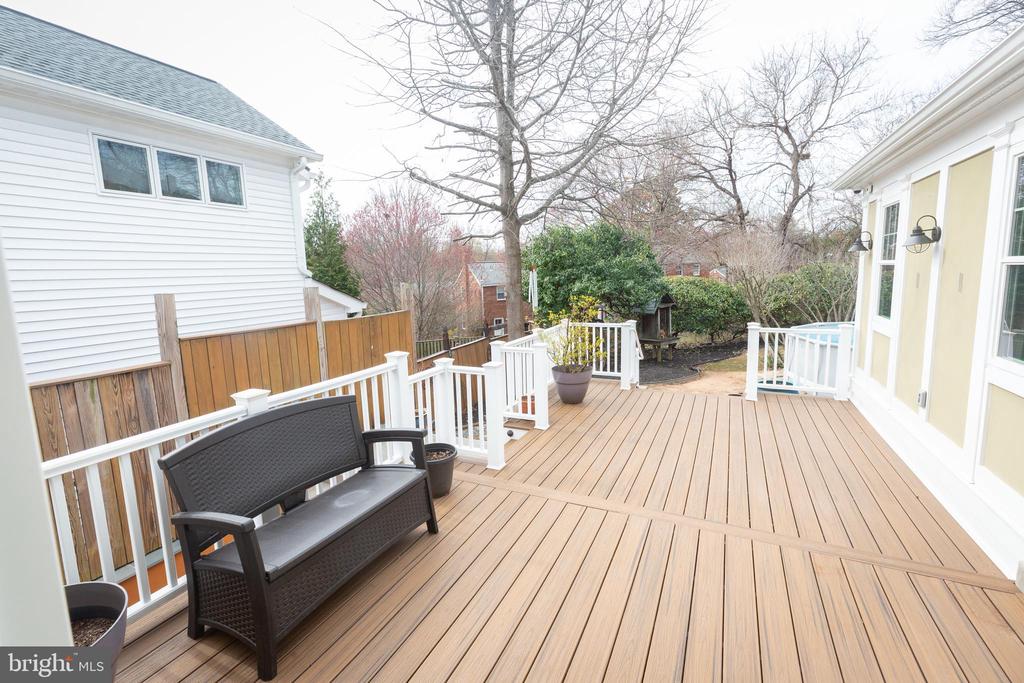 1213 FOREST GLEN ROAD
