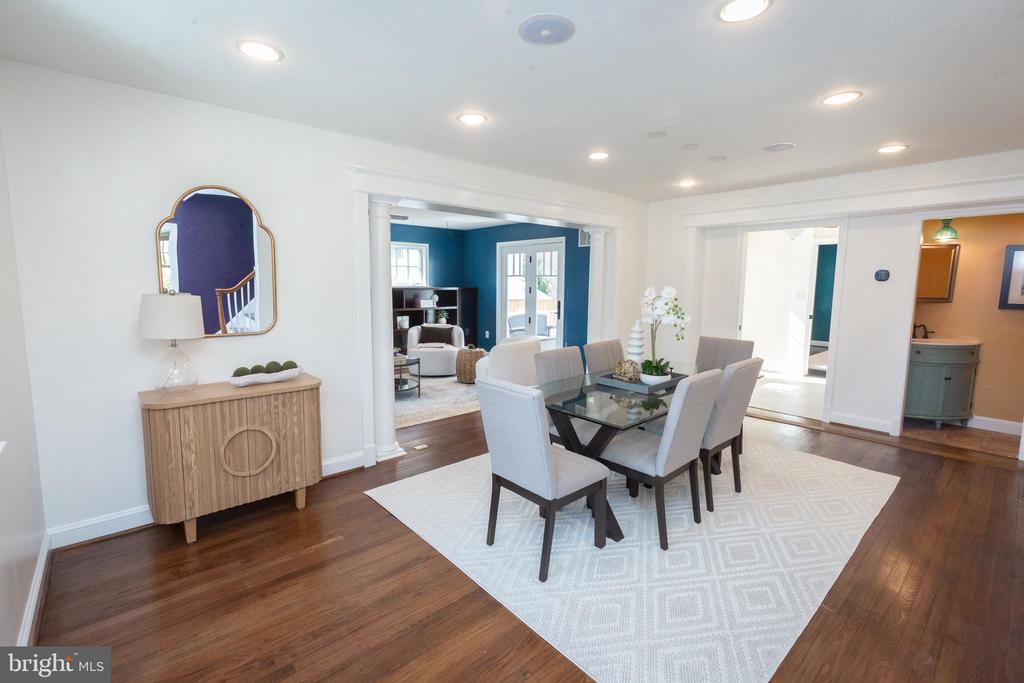 1213 FOREST GLEN ROAD