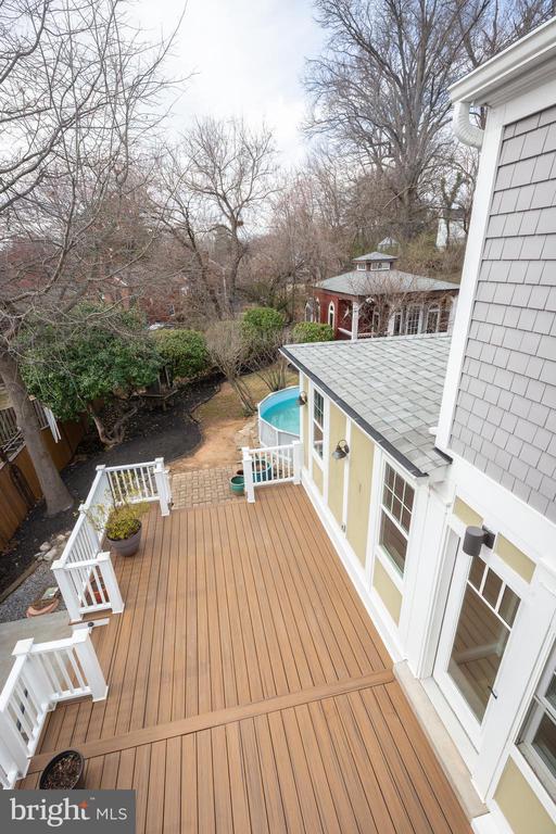 1213 FOREST GLEN ROAD