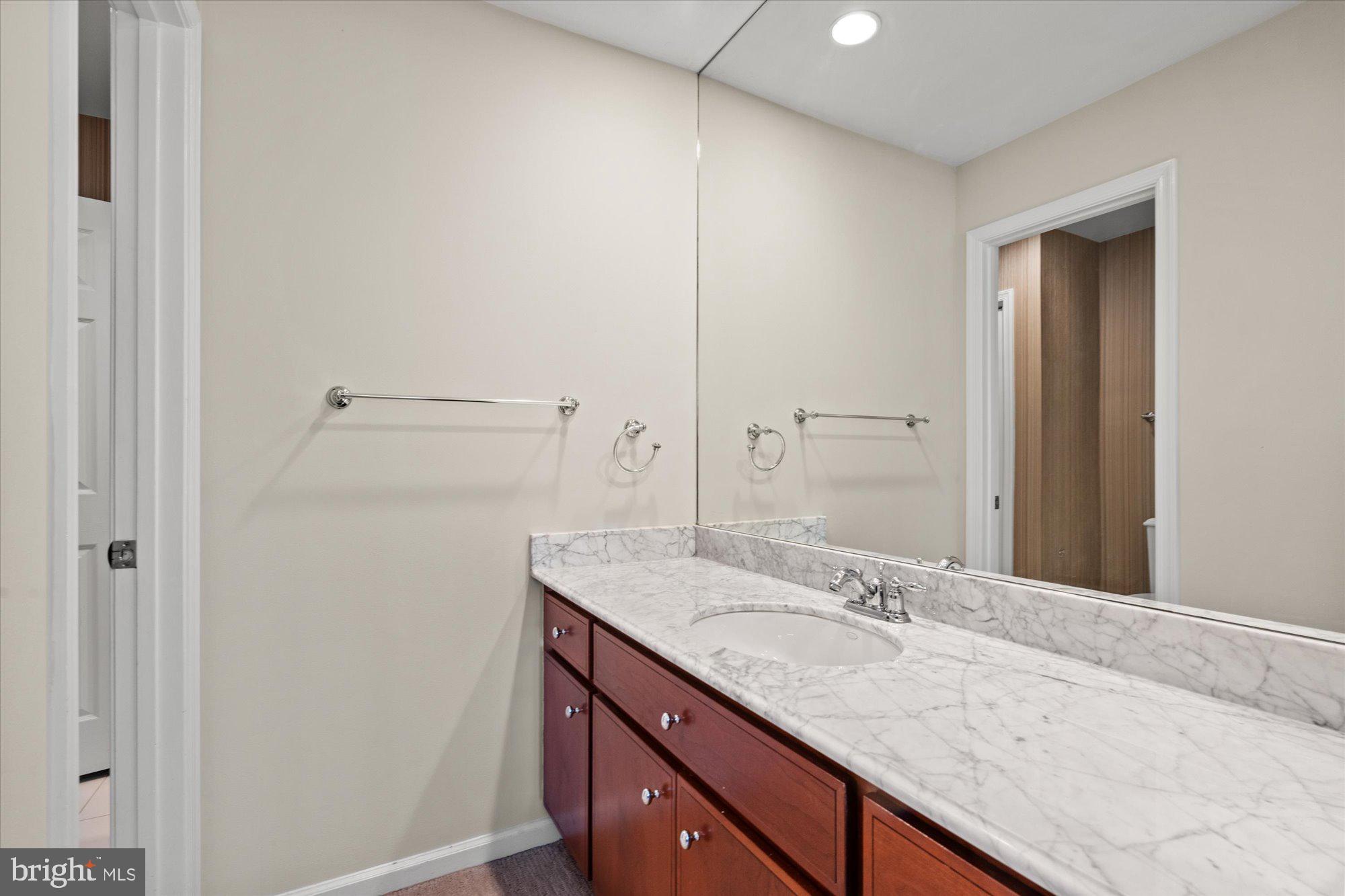 9421 TURNBERRY DRIVE