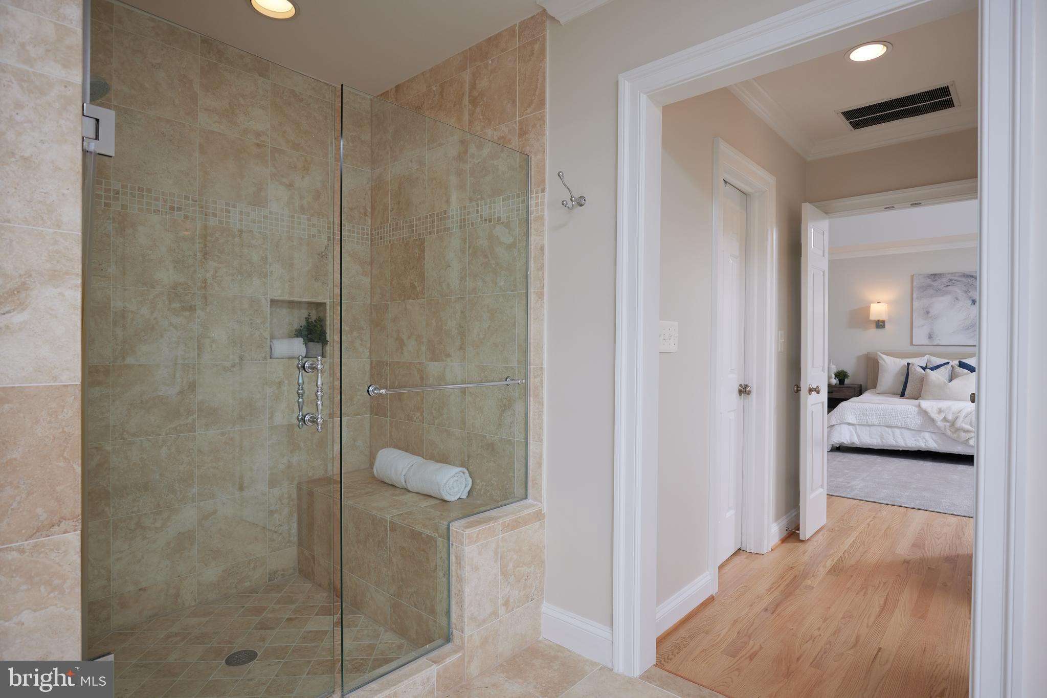 3316 SHEPHERD STREET