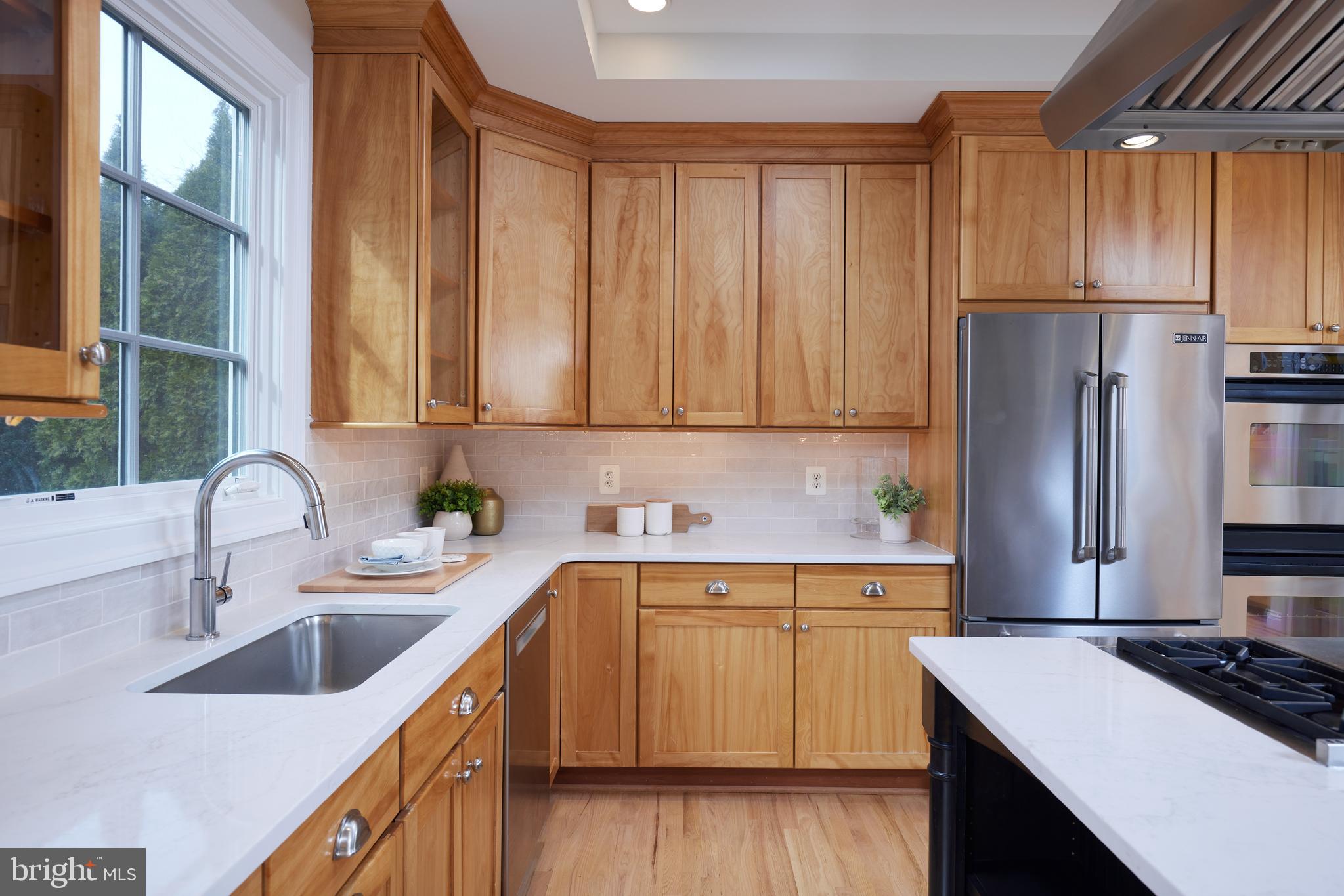 3316 SHEPHERD STREET