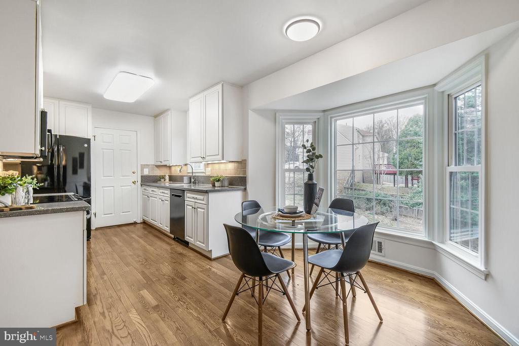 309 NOTLEY COURT