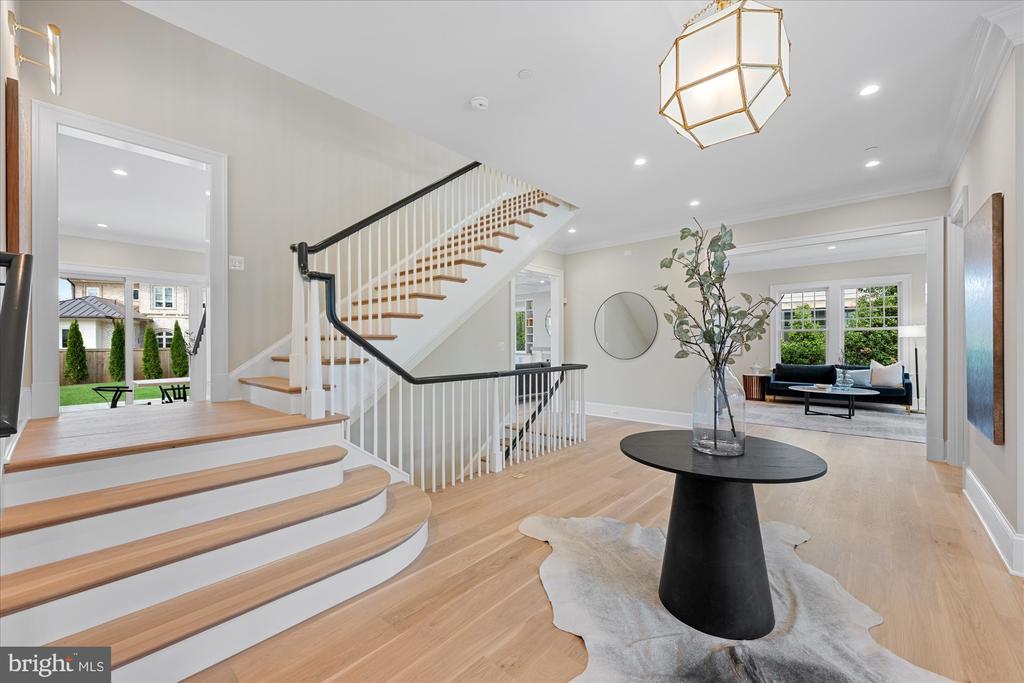 5408 MOORLAND LANE