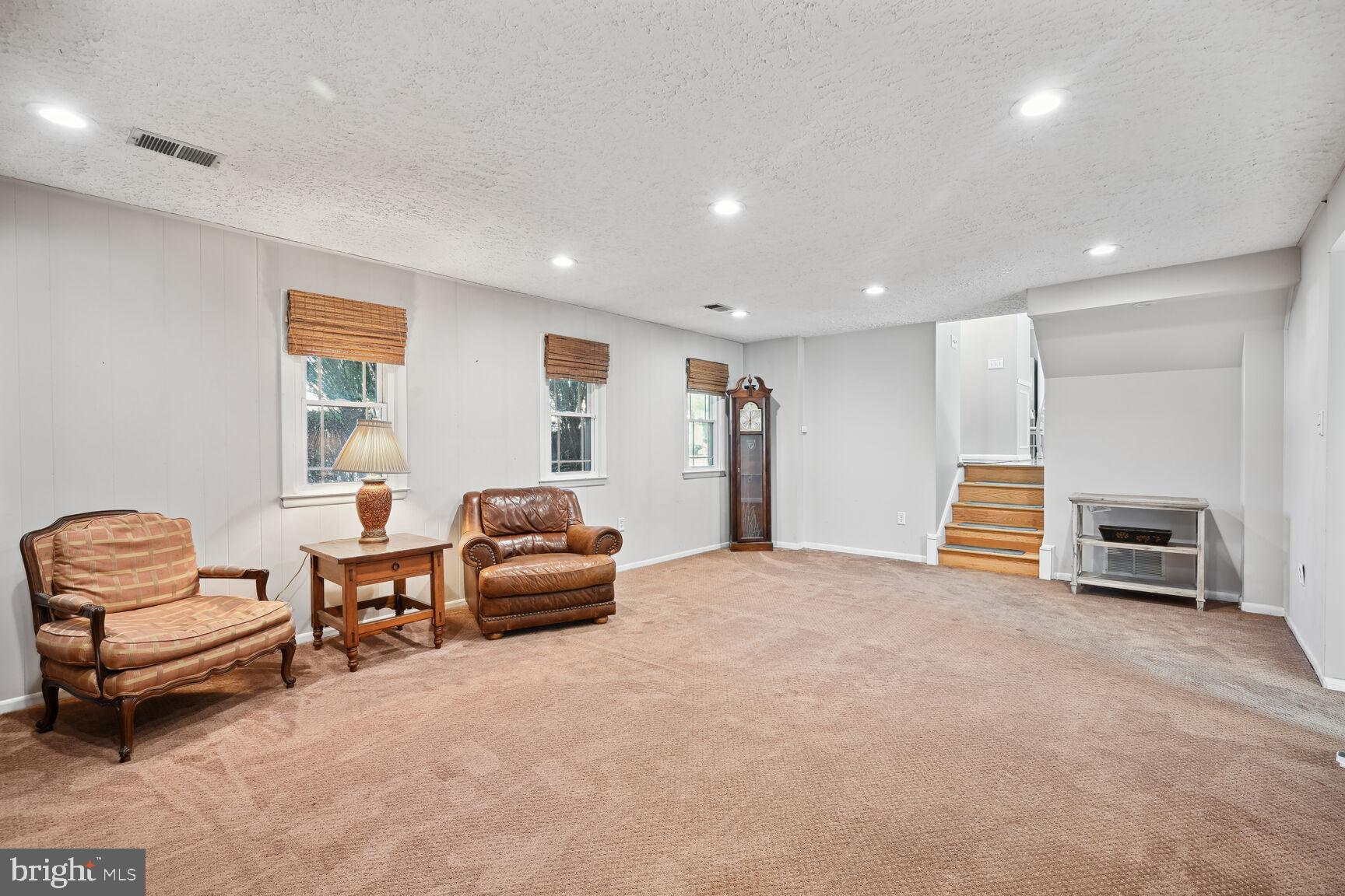 3104 VANDEVER STREET