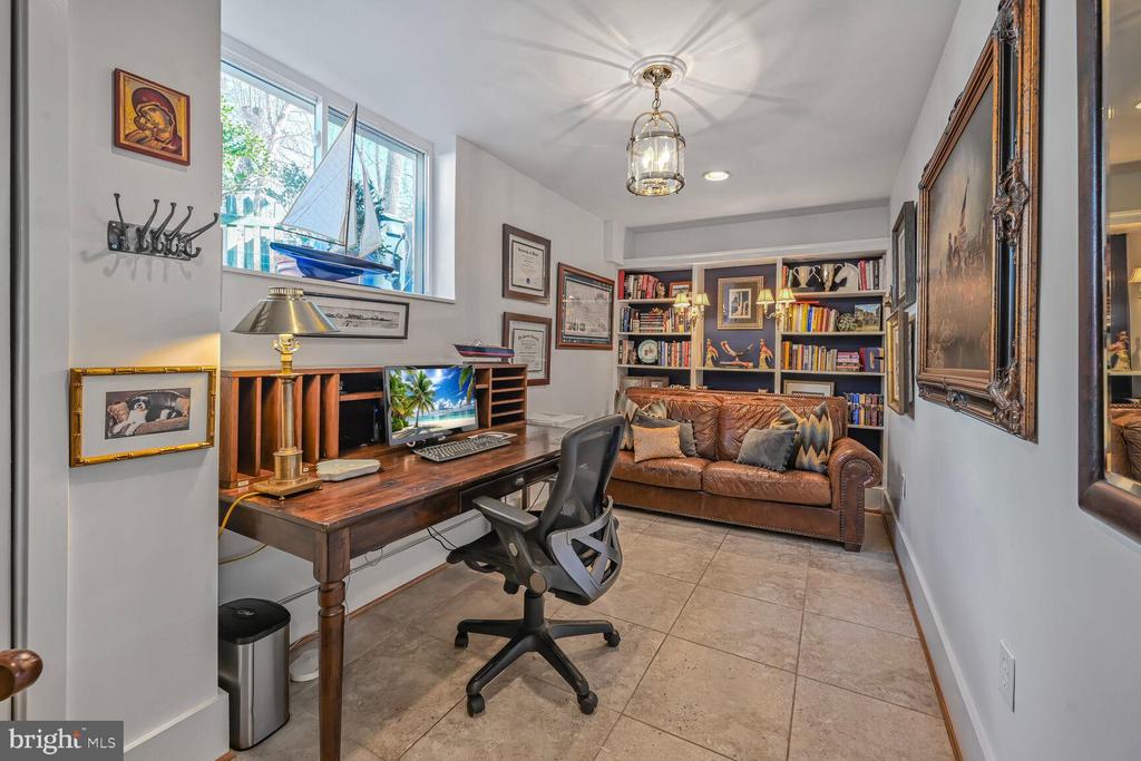 6211 POE ROAD