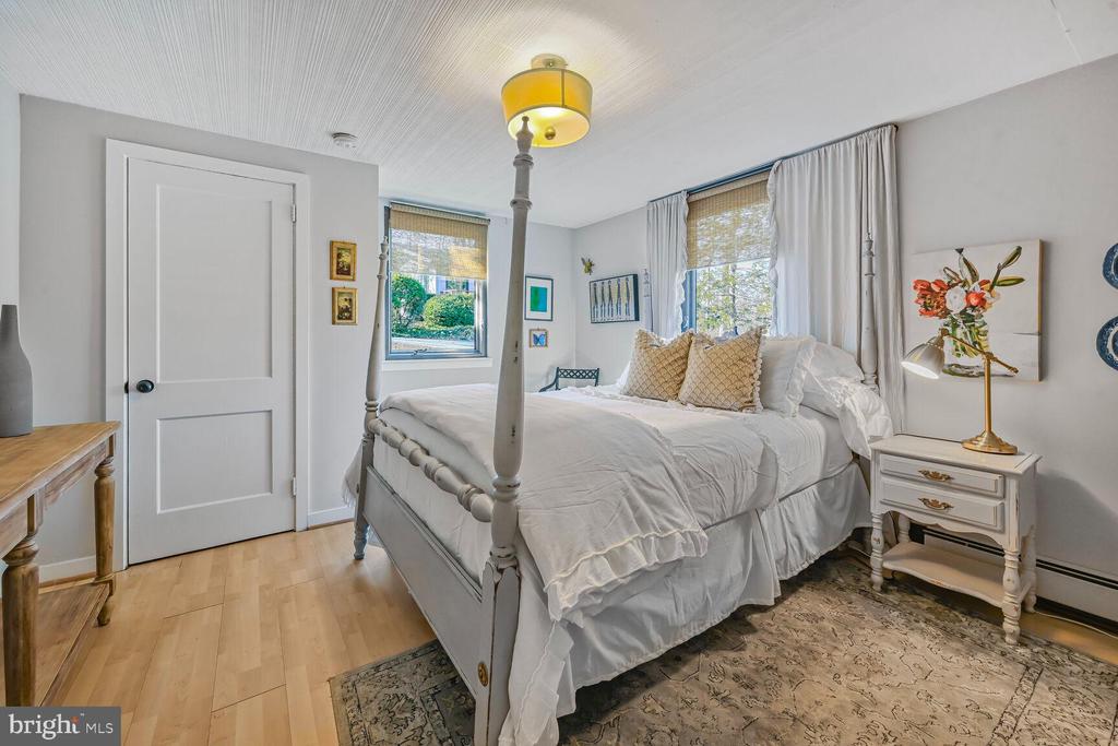 6211 POE ROAD